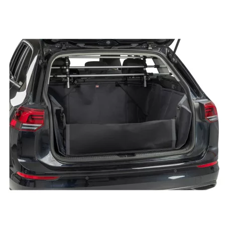 Trixie | car boot cover | praktikus autós kutyaszállító kiegészítő – fekete, 1.64 × 1.25 m
