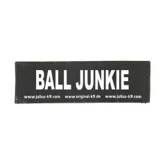   Julius-K9 | Hámfelirat | Cserélhető tépőzáras felirat – BALL JUNKIE (nagy)