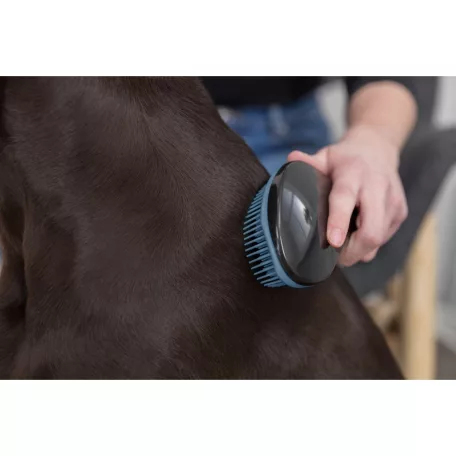 Trixie Soft Brush | Puha szőrápoló kefe kutyák részére – 19 cm