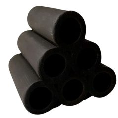 Piramis dekoráció, fekete színben - 6x6 cm