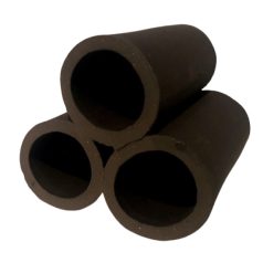 Piramis dekoráció, fekete színben - 9x7 cm