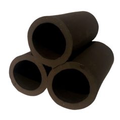 Piramis dekoráció, fekete színben - 10x9 cm