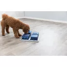 Trixie Dog Activity Poker Box | Interaktív játék (level 2) kutyák részére - 31x31 cm