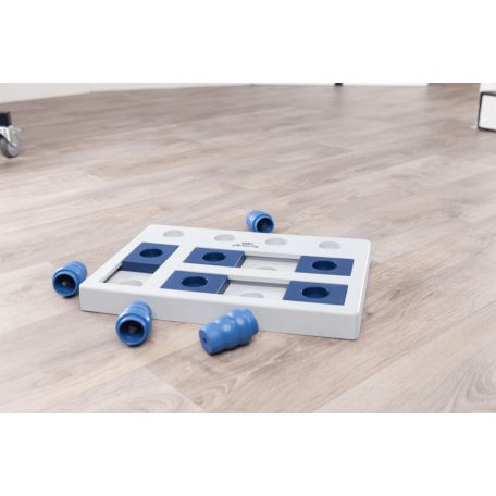 Trixie Chess Strategy Game | Stratégiai játék (level 2) kutyák részére - 40x10x27 cm