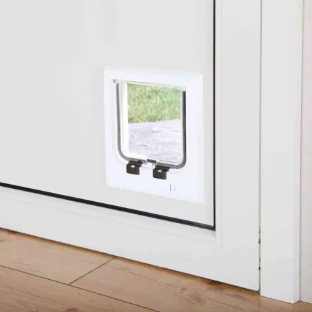 Trixie 4-Way Flap Door | Elektromágneses kutya- és macskaajtó – 21,1 × 24,4 cm, fehér