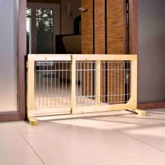   Trixie | Dog Barrier - elválasztó elem (natúr fenyő) kutyák részére (63-108x50cm)