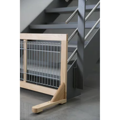 Trixie | Dog Barrier - elválasztó elem (natúr fenyő) kutyák részére (63-108x50cm)