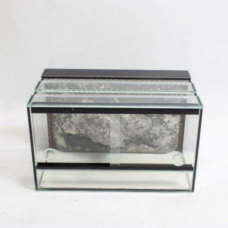 50 x 30 x 30 cm | Prémium minőségű terrárium | 3D sziklaháttérrel