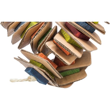 Trixie Wooden Toy with Sisal Rope | Fa játék kartonnal nagy papagájok részére - 18x35 cm